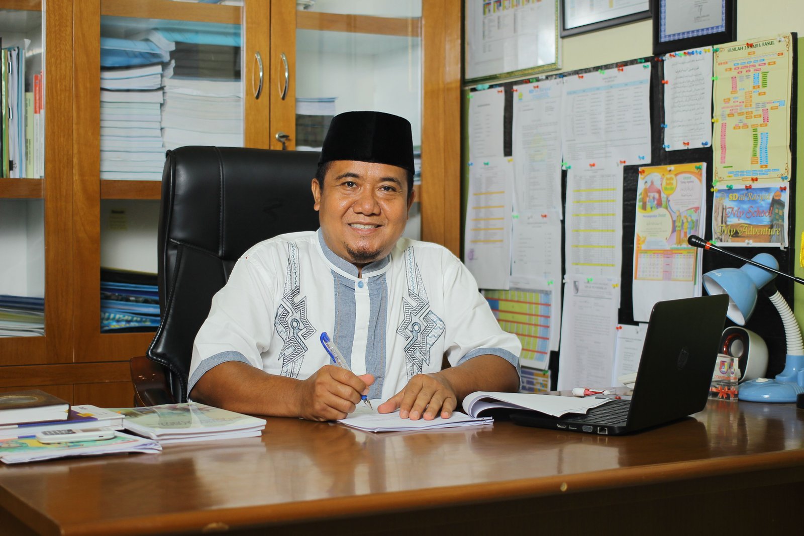 Hubungi Tim Sales Resmi IndoRoster