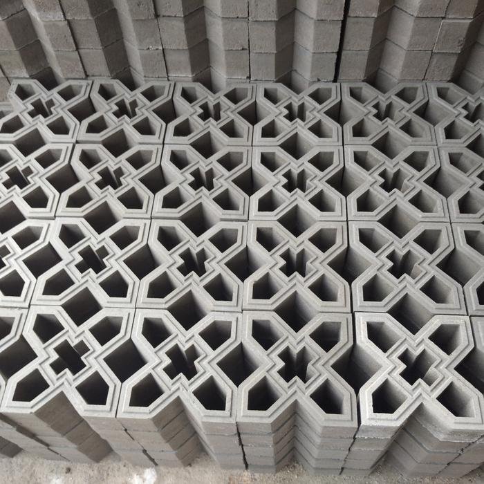 Roster Beton Minimalis Motif PLS (Satu Sisi) 20 x 20 x 10 cm — Foto 2