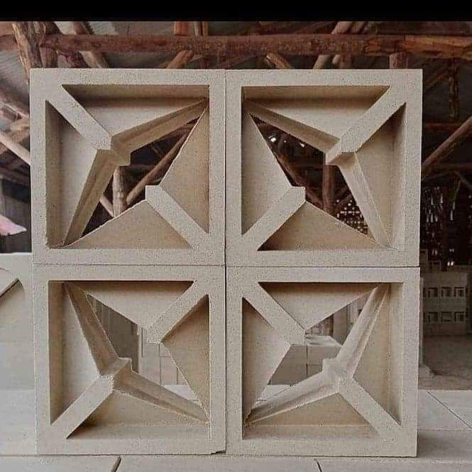 Roster Beton Minimalis Motif DJL (Satu Sisi) 20 x 20 x 10 cm