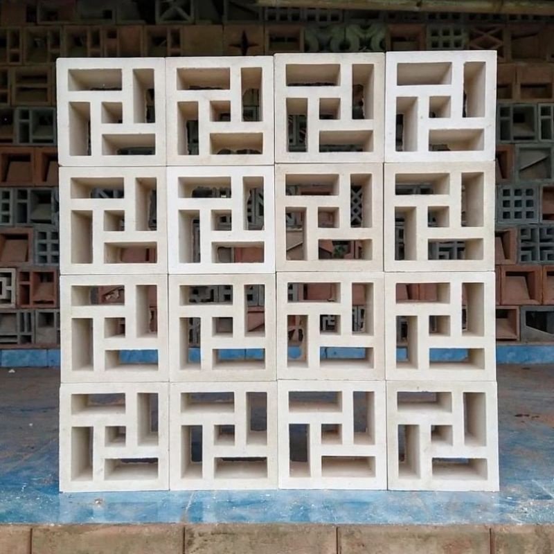 Roster Beton Minimalis Motif NRT (Satu Sisi) 20 x 20 x 10 cm